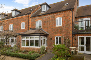 Photo 26- click for photo gallery